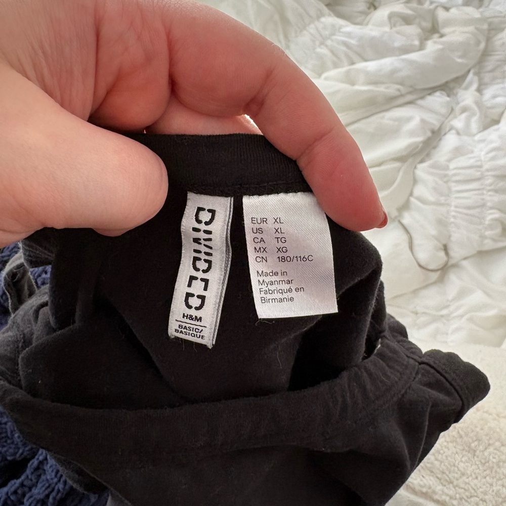 H&M Cropped Cami Tank - Picture 3 of 3